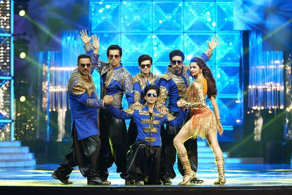 Shah Rukh Khan's 'Happy New Year' releases today